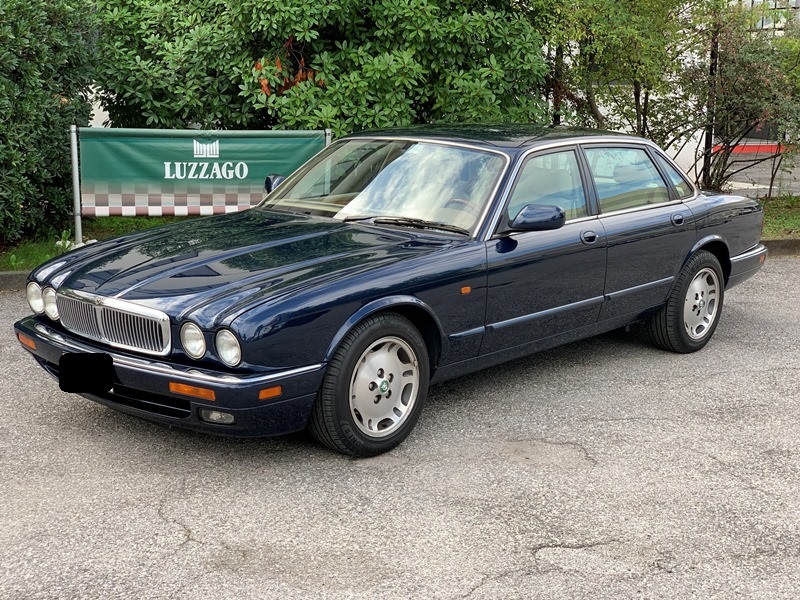 Jaguar XJ6 Executive 4.0 auto d'epoca e storiche in vendita da Luzzago